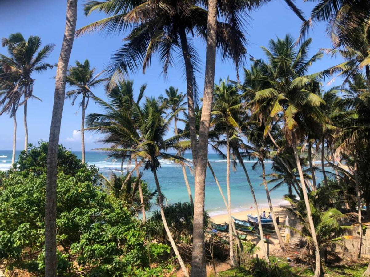 Sunray Rest - Beach View Homestay Mirissa Exteriör bild